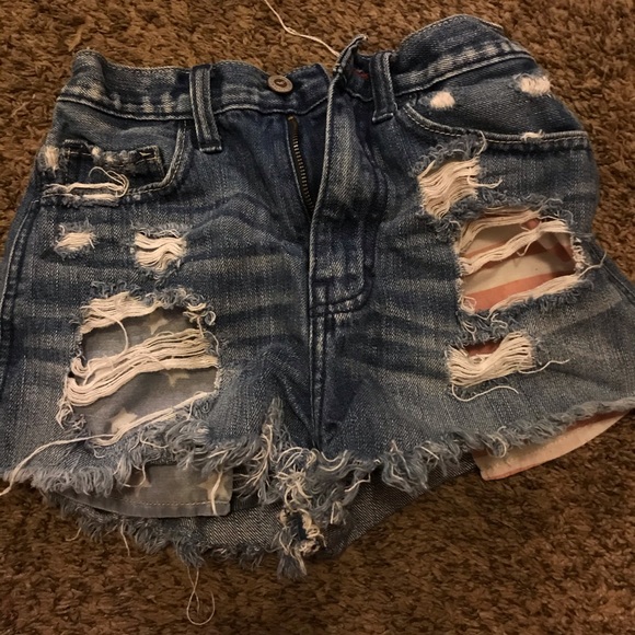 Woman’s Shorts Bundle - Picture 2 of 6
